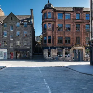  Apartment Castle Vista, Grassmarket